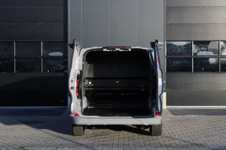 Ford Transit Custom 2025 - 320 2.5 PHEV L1H1 Sport DC 232pk - 2x Schuif - 360 Camera - ACC - Keyless - Stoel/Stuurverwarming - Blindspot - Incl BPM - Rijklaar immagine 8