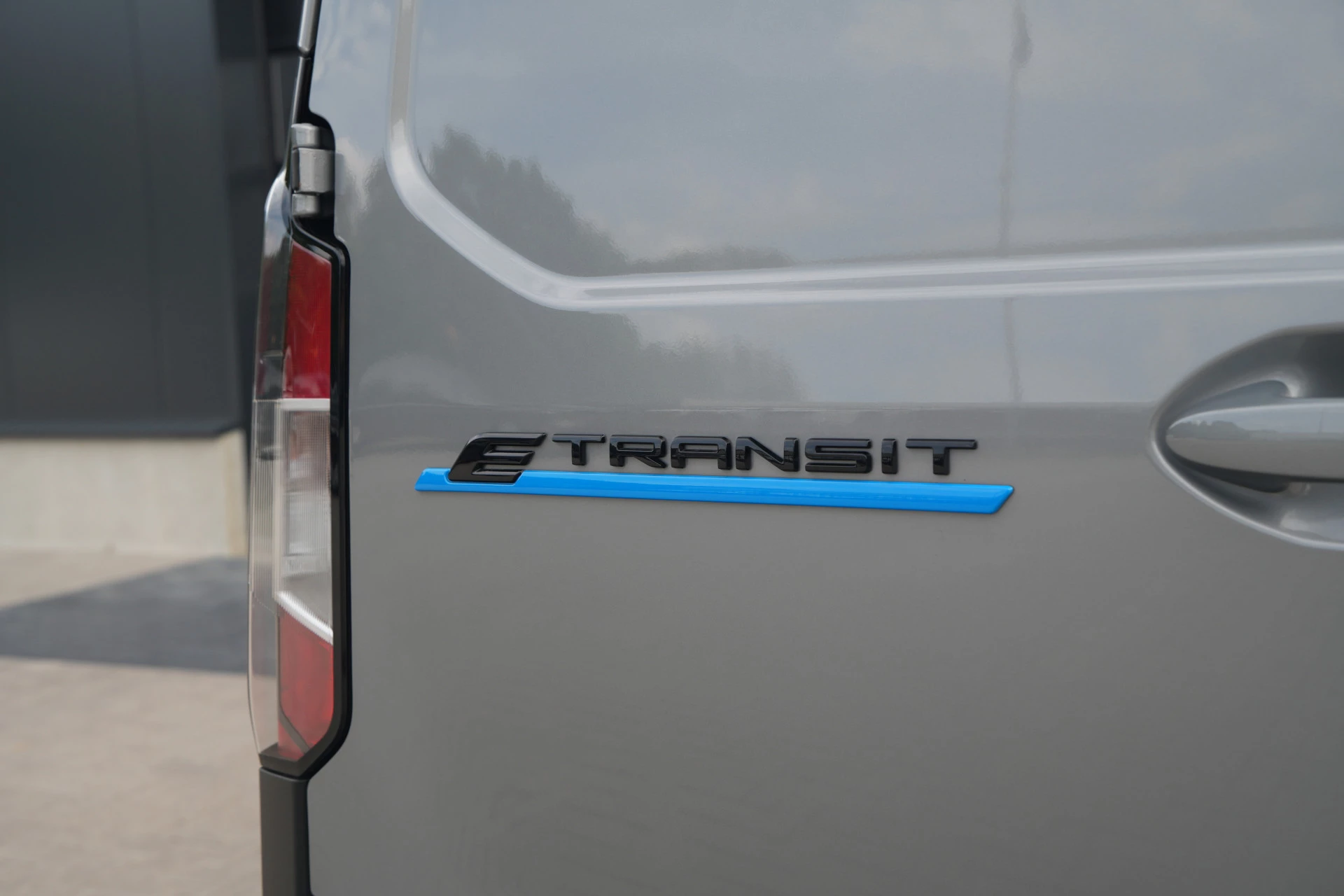 Ford E-Transit Courier 2026 - Limited 44 kWh 136pk - Trekhaak - Stoel/Stuurverwarming - ACC - Blindspot - Camera - Rijklaar Bild 40