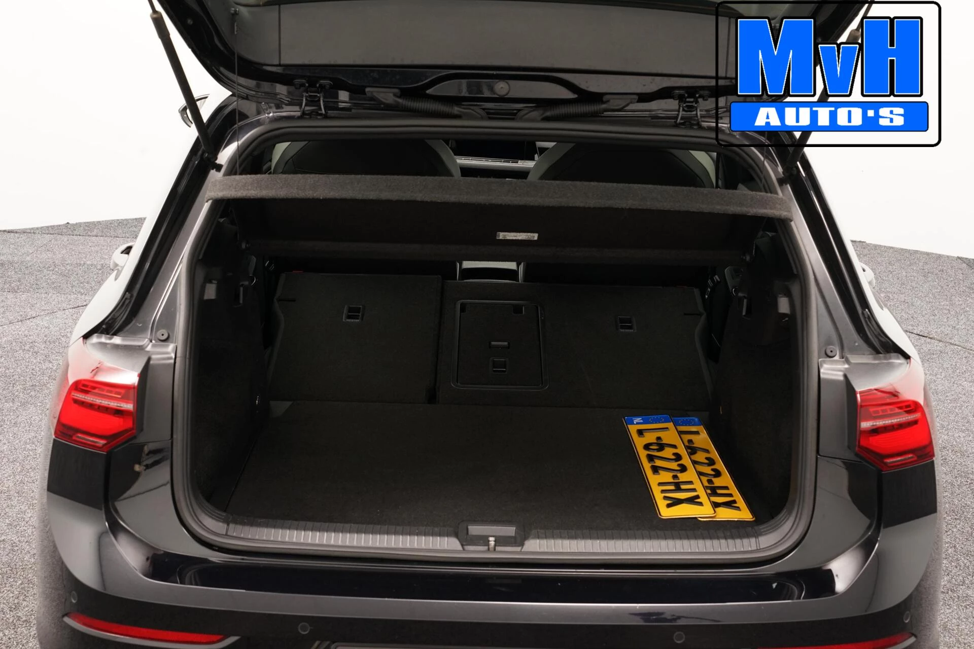 Volkswagen Golf 2020 - 1.5 eTSI R-Line|SPORTSTOEL|LUXE|LED| afbeelding 19