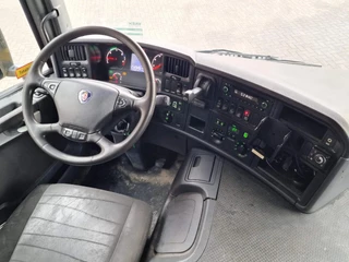 Scania P 2011 - P280 Box with sidedoors - Loadlift - Full air suspension - Loadlift afbeelding 15