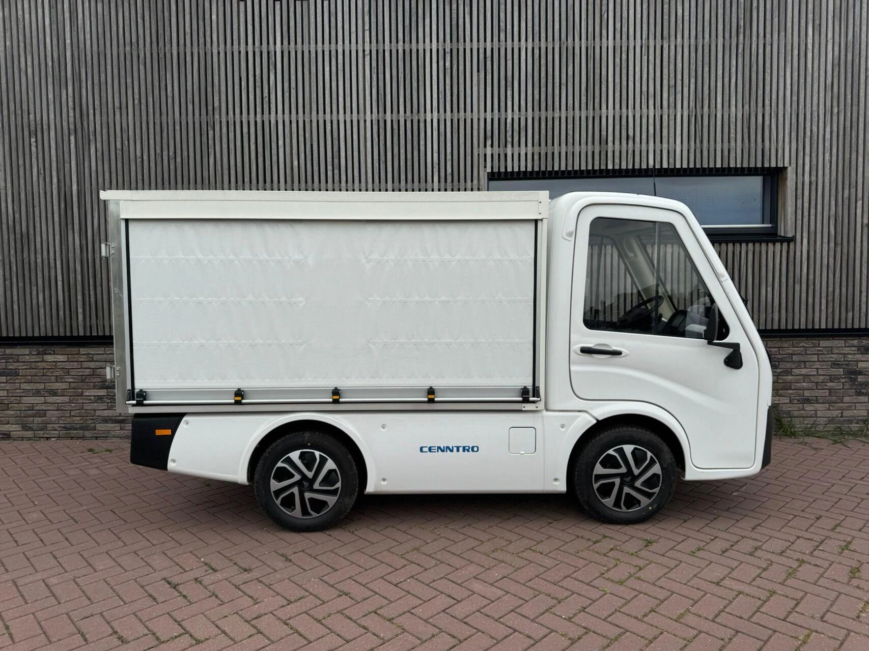 Cenntro Metro 2026 - C500 | Rolzeilen box | Lithium | Range 180 km | Nwe "23" obrázek 1