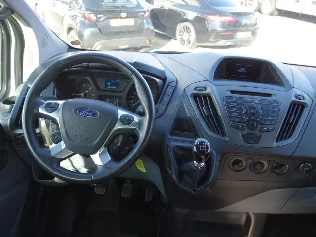 Ford 2,2 TDCI 2014 - CUSTOM,HANDBAK,ROLSTOELLIFT obrázek 12