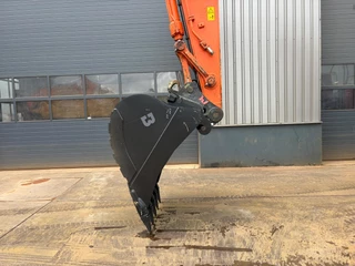 Hitachi ZX210LC-6 2018 - N/A obrazek 9