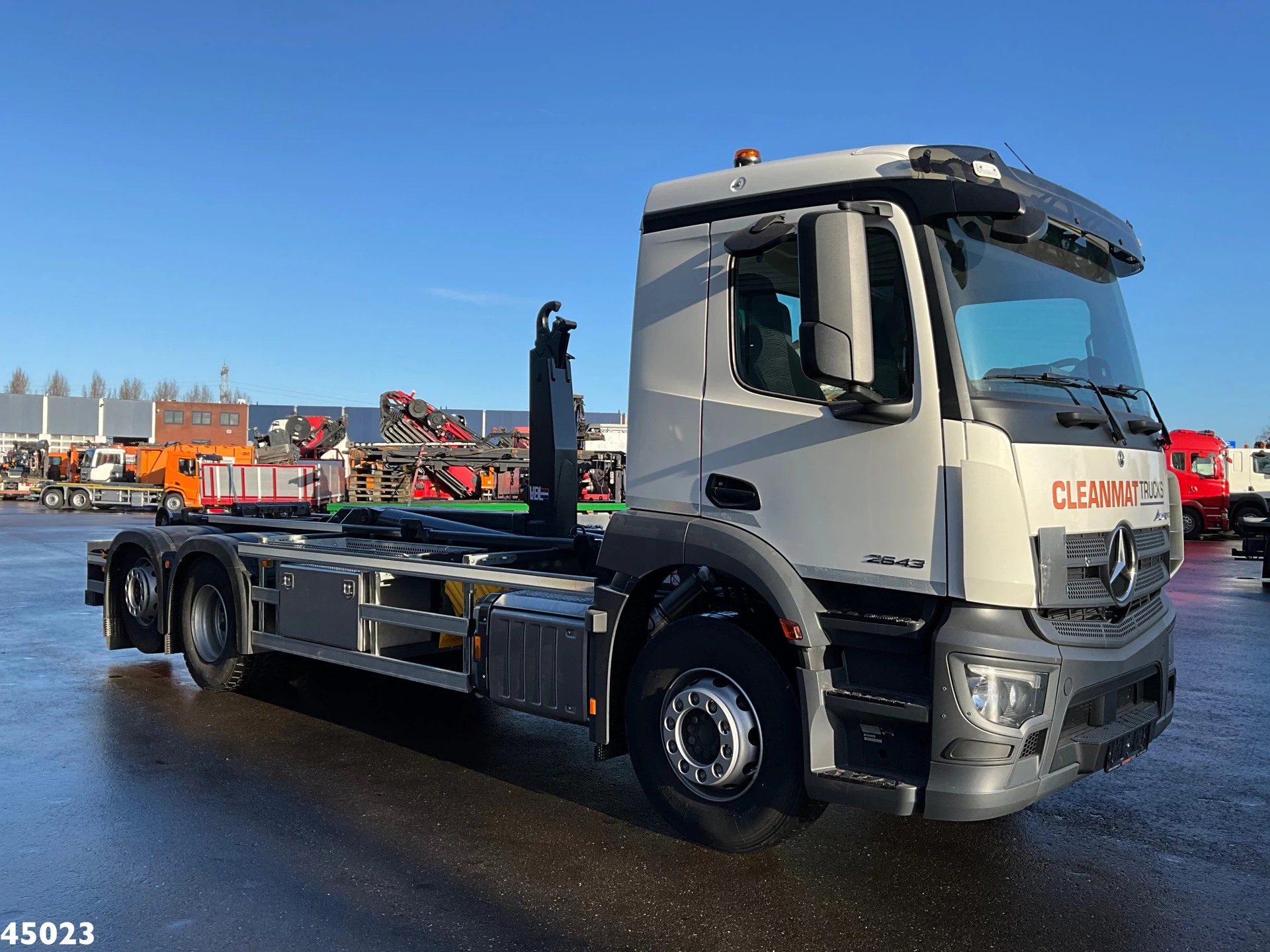 Mercedes-Benz Actros 2025 - 2643 VDL 21 Ton haakarmsysteem image 3