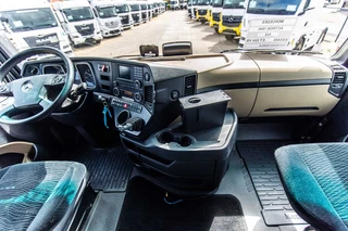 Mercedes-Benz Actros 2018 - 1846 LS +ADR zdjecie 16