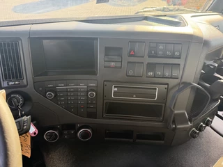 Volvo FMX 500 2016 - 80 Ton / Retarder / Euro 6 / PTO / Maar 185.029km imagen 13