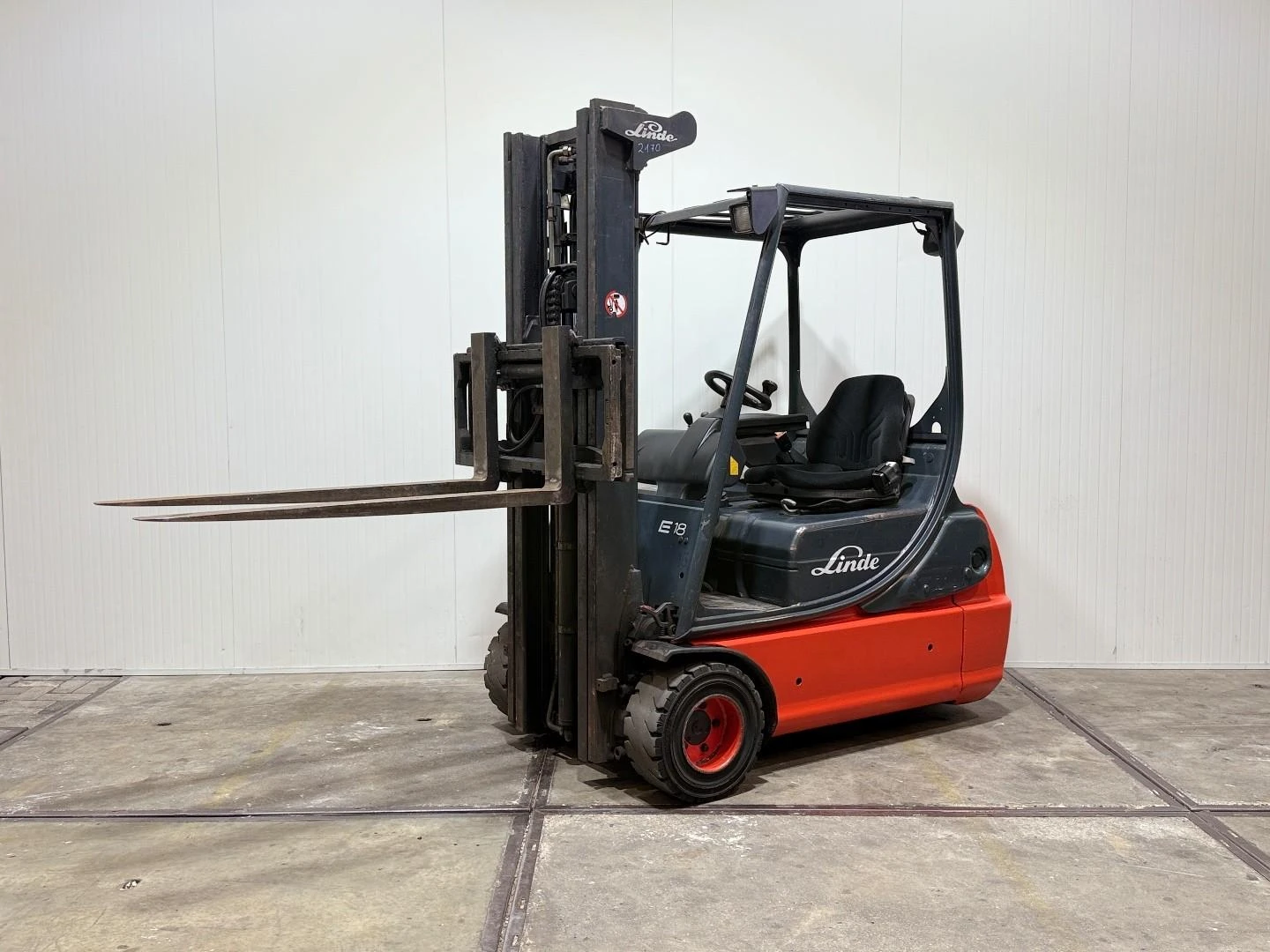 Linde E18 2004 afbeelding 1