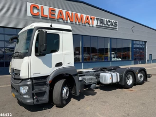 Mercedes-Benz Antos 2533 Chassis cabine with PTO Just 299.169 km! 2016 - N/A te koop