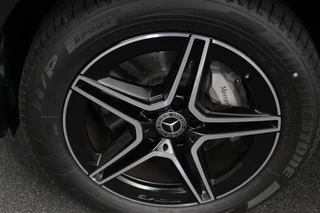 Mercedes-Benz GLC 2022 - 300e 4-MATIC Business AMG afbeelding 2 miniatuur