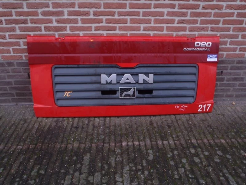 MAN 2005 - GRILLE / FRONT GRILLE imagen 1