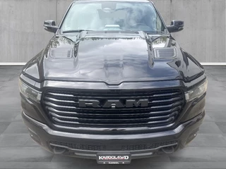 RAM 1500 2024 - LARAMIE Laramie Hurricane, BPM VRIJ | Incl. Tonneau cover |Panoramadak | Bijrijders scherm| Adaptieve Cruise Control! afbeelding 25