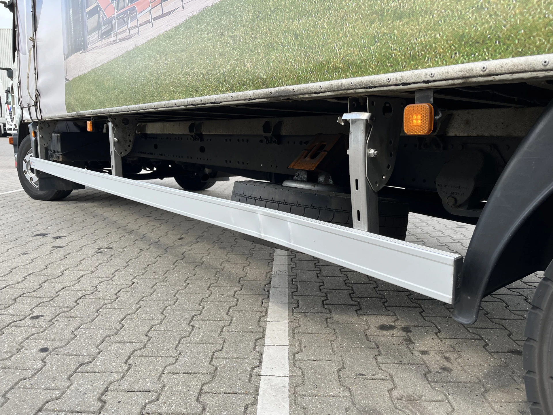 MAN TGL 2007 - 12.180 / 781 dkm / Oil Leak / Gearbox Problem afbeelding 18