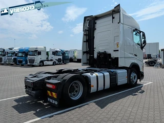 Volvo FH 2024 - 460 PK WITH RETARDER image 3 thumbnail