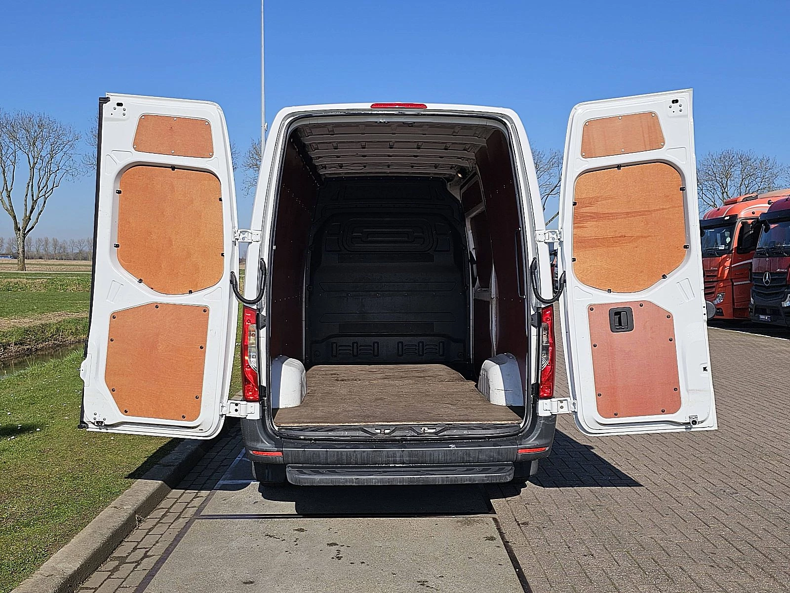 Mercedes-Benz Sprinter 2020 - 315 obrázek 12
