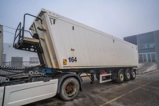 WIELTON N/A 2015 - ALU - 52 M3 ( Grain/CEREALIERE) image 1