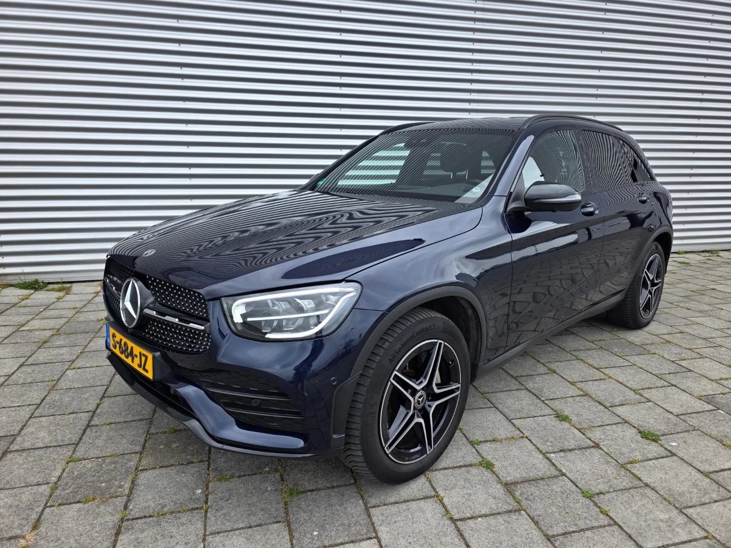 Mercedes-Benz GLC 2021 - Mercedes-Benz 300 de 4MATIC - AMG pakket - Black edition immagine 1