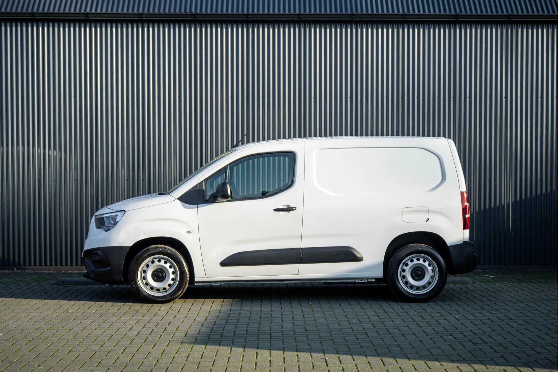 Opel Combo 2023 - **1.5D L1H1 | Cruise | Airco | Automaat | Stuurverw. | Schuifdeur** zdjęcie 5
