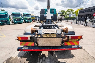 Iveco Trakker 2015 - 360-6x4-PALFINGER obrazek 10