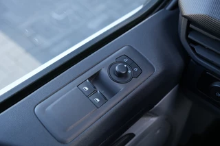 Ford Transit Custom 2024 - 300 2.0 TDCI L2H1 Trend 136pk - Airco - Cruise - Carplay - LED - Rijklaar obrazek 17