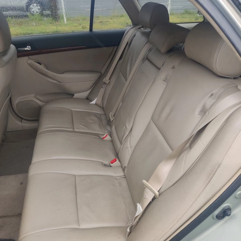 Toyota Avensis 2004 Bild 10