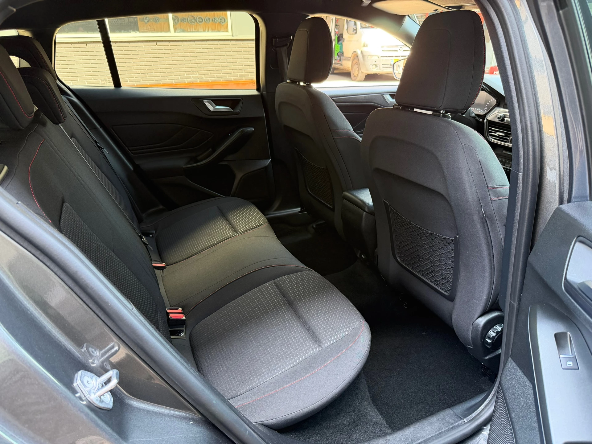Ford Focus 2019 - Wagon 1.0 Vignale ST-Line bj.2019 Camera|Navi|Pdc|Trekhaak. afbeelding 12