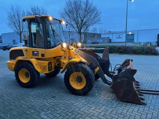 Volvo N/A 2017 - L30G wheelloader, 2017 year, bucket + forks !! obrazek 3