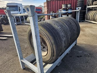 Trailer TRAILER TIRE 2010 - N/A obrazek 1