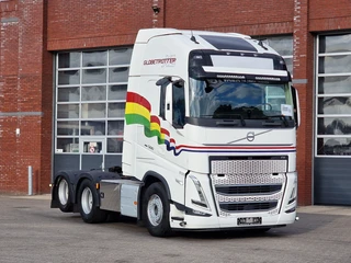 Volvo FH 2022 - 13.500 Globetrotter XL 6x2 - Retarder - 3.20 WB - Full air te koop