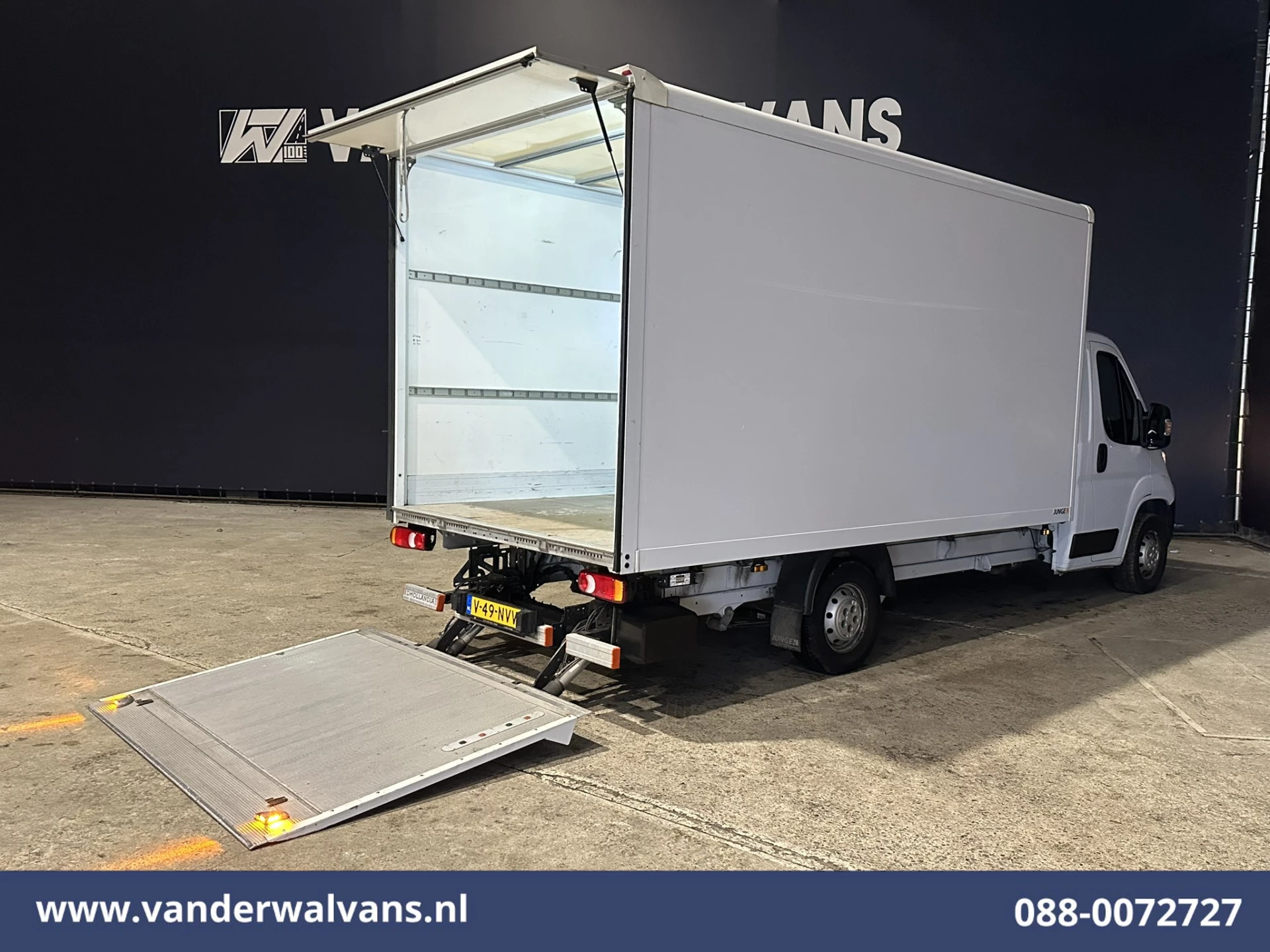 Citroën Jumper 2022 - 2.2 BlueHDi 141pk Bakwagen 436cm Lang Laadklep Euro6 Airco | 1115kg laadvermogen | Cruisecontrol Bild 2