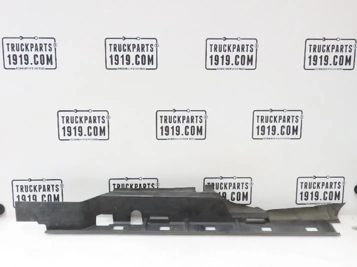 Volvo - Cooling System Radiateur lijst Li. Volvo FM imagen 1
