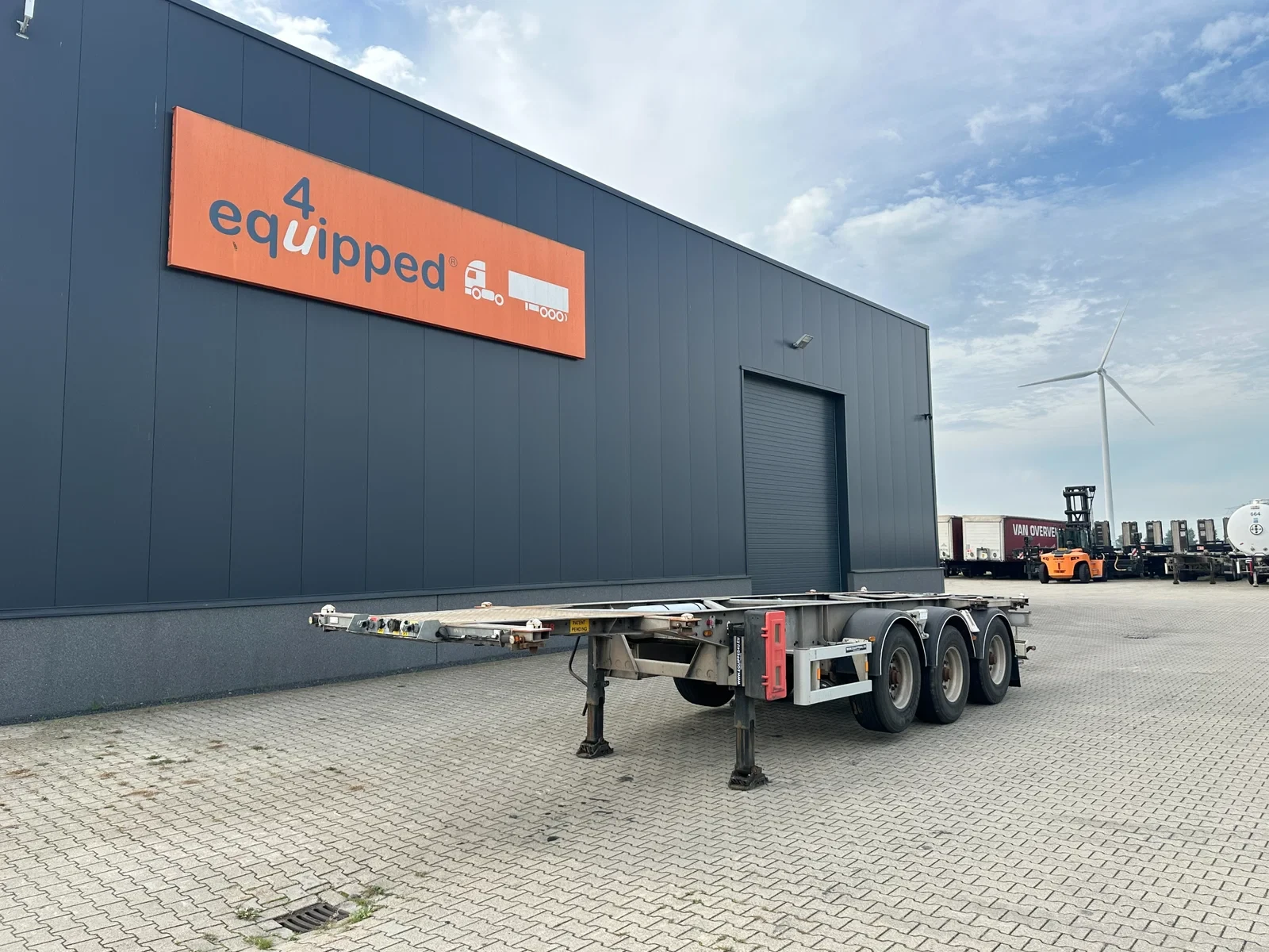 Van Hool 2006 - 20FT/30FT ADR CHASSIS / galvanized / BPW DRUM / liftaxle / NL-chassis afbeelding 1
