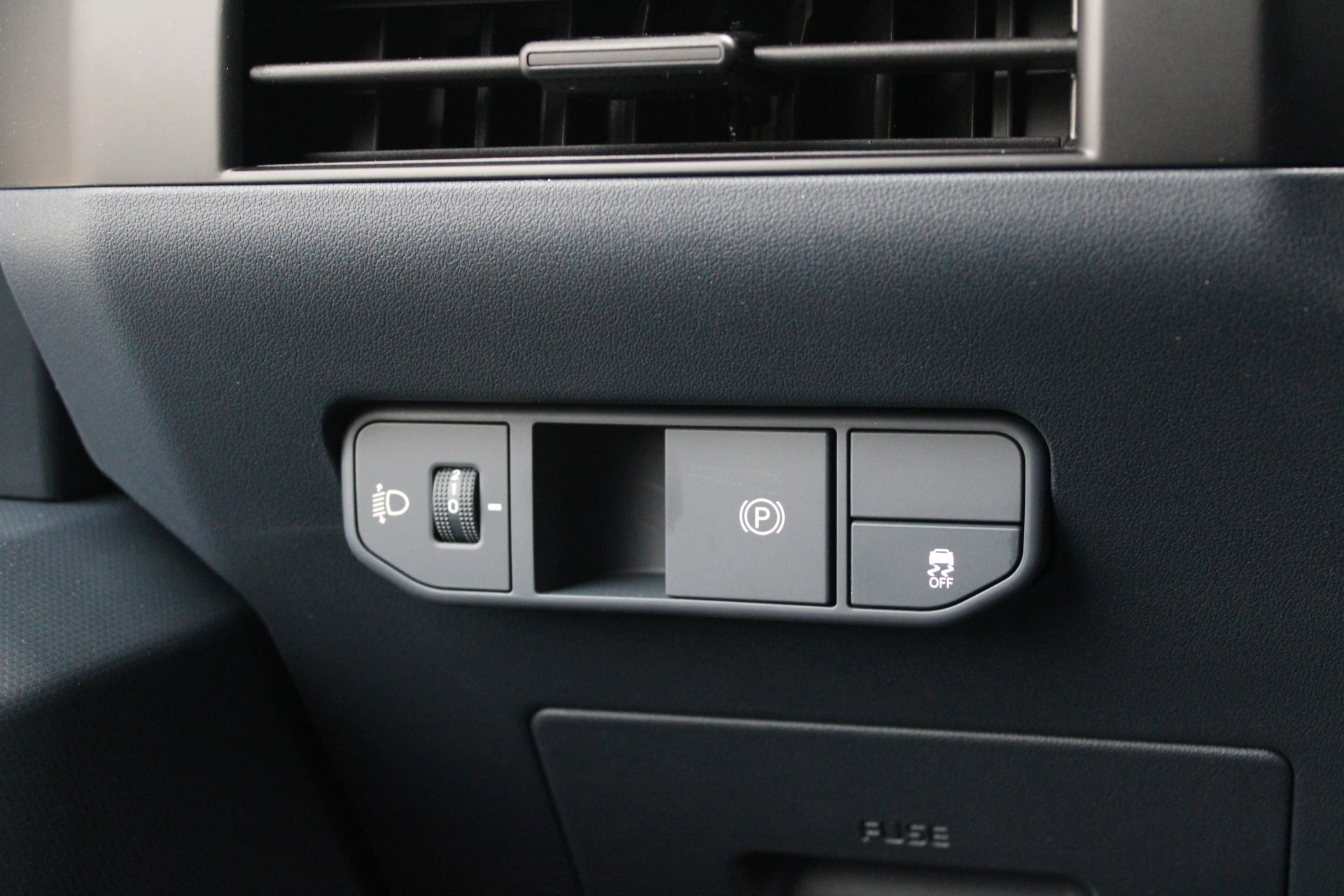 Kia PV5 2026 - L2H1 Plus 71.2 kWh 164pk - 416km WLTP - Stoel/Stuurverwarming - Keyless - V2L - Camera - ACC met stuurhulp - Rijklaar afbeelding 19
