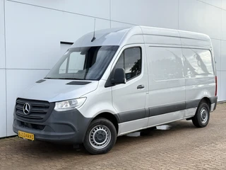 Mercedes-Benz Sprinter 2022 - 215 1.9 CDI Automaat L2H2 Climate Control Apple Carplay MBUX Camera Parkeersensoren v+a na prodej
