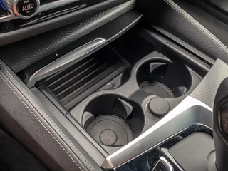 BMW 5 Series 2022 - Touring 520i 184PK Automaat M-Sport obrazek 64