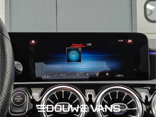 Mercedes-Benz A-Class 2020 - 250e Sedan AMG Panorama Memory Night Pakket zdjecie 27