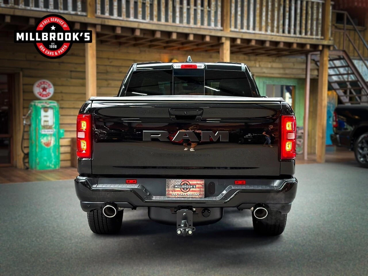 Dodge Ram 1500 2024 - Laramie Sport Bild 11