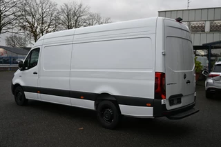 Mercedes-Benz eSprinter 2026 - 320 RWD L3H2 Pro 81kWh изображение 8