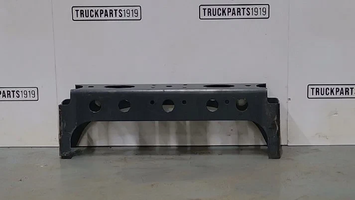 Mercedes-Benz - Body & Chassis Parts Eindbalk chassis MB imagem 1