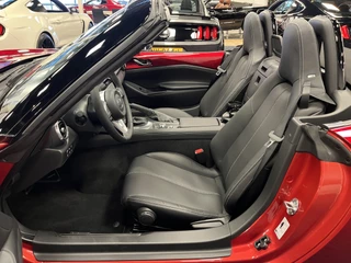 Mazda MX-5 2025 - ND Roadster 1.5 SkyActiv-G 132 Exclusive-Line Bose Leder Camera PDC Apple CarPlay bild 15