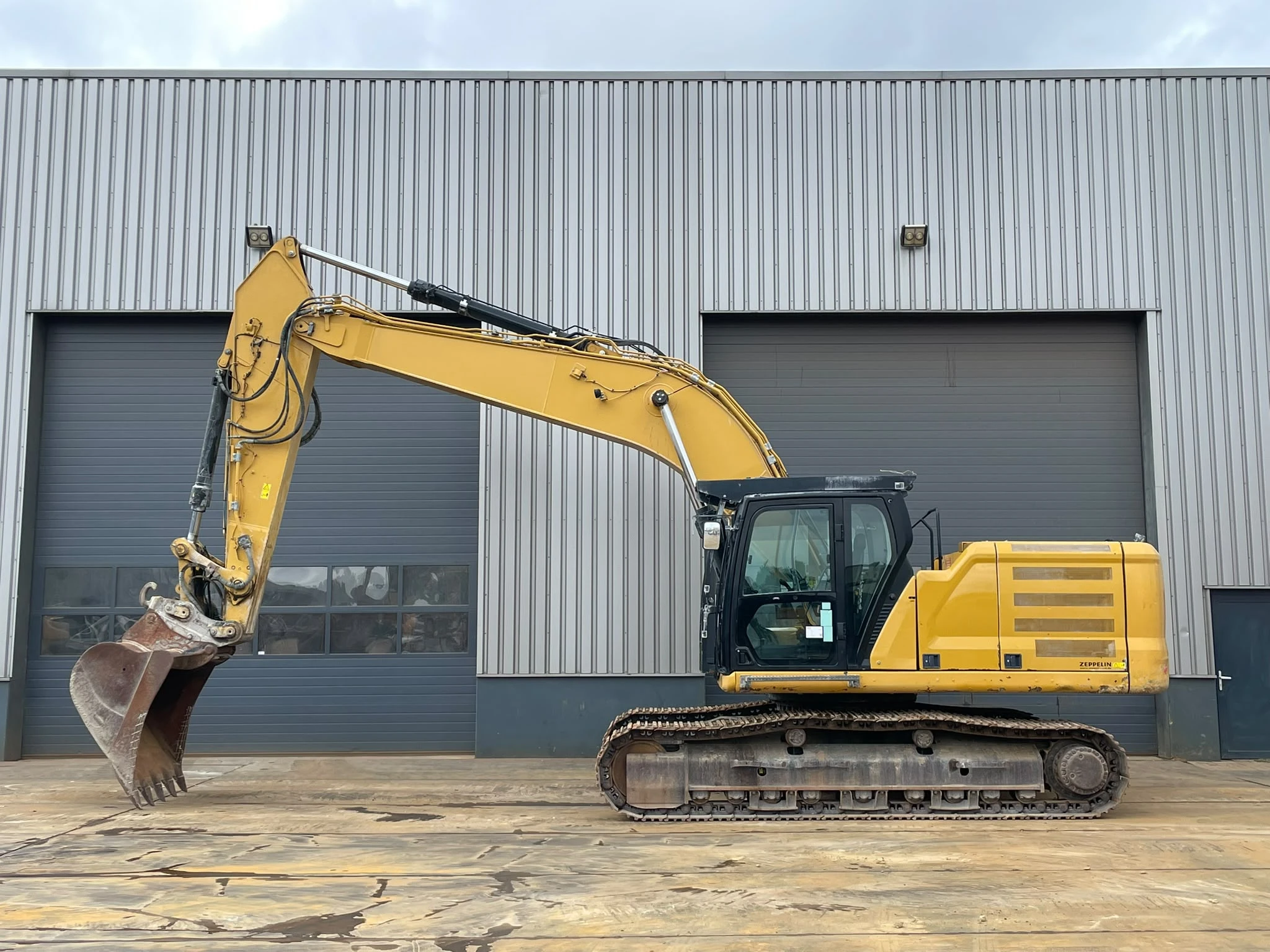 Caterpillar 330 07A 2019 afbeelding 1