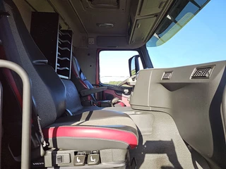 Volvo N/A 2014 - FM 330 zdjecie 7