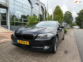 BMW 5 Serie 2010 - 550i High Executive aut /leer/20 inch/etc etc afbeelding 1 miniatuur