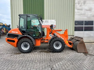 Hitachi 2013 - ZW 75 image 2 thumbnail