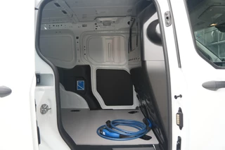 Ford E-Transit Courier 2026 - Trend 46 kWh 136pk - Stoel/Stuurverwarming - Camera - Cruise - Carplay/Android - Rijklaar zdjecie 13