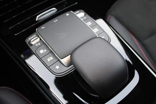 Mercedes-Benz CLA 2022 - Shooting Brake 250e AUT8 AMG Limited NIGHT PAKKET PANORAMADAK CARPLAY SFEER KEY-LESS GO immagine 27