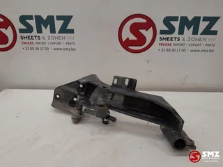 Mercedes-Benz N/A 2003 - Occ cabine ophanging beugel links Mercedes bild 4