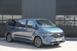 Ford Tourneo Custom 2026 - 340 2.5 PHEV L2H1 Titanium X 232pk | ACC | Pano | B&O | Elek. schuifdeuren | 360 camera | Elek-Trekhaak | Prijs excl. BTW | Rijklaar image 3