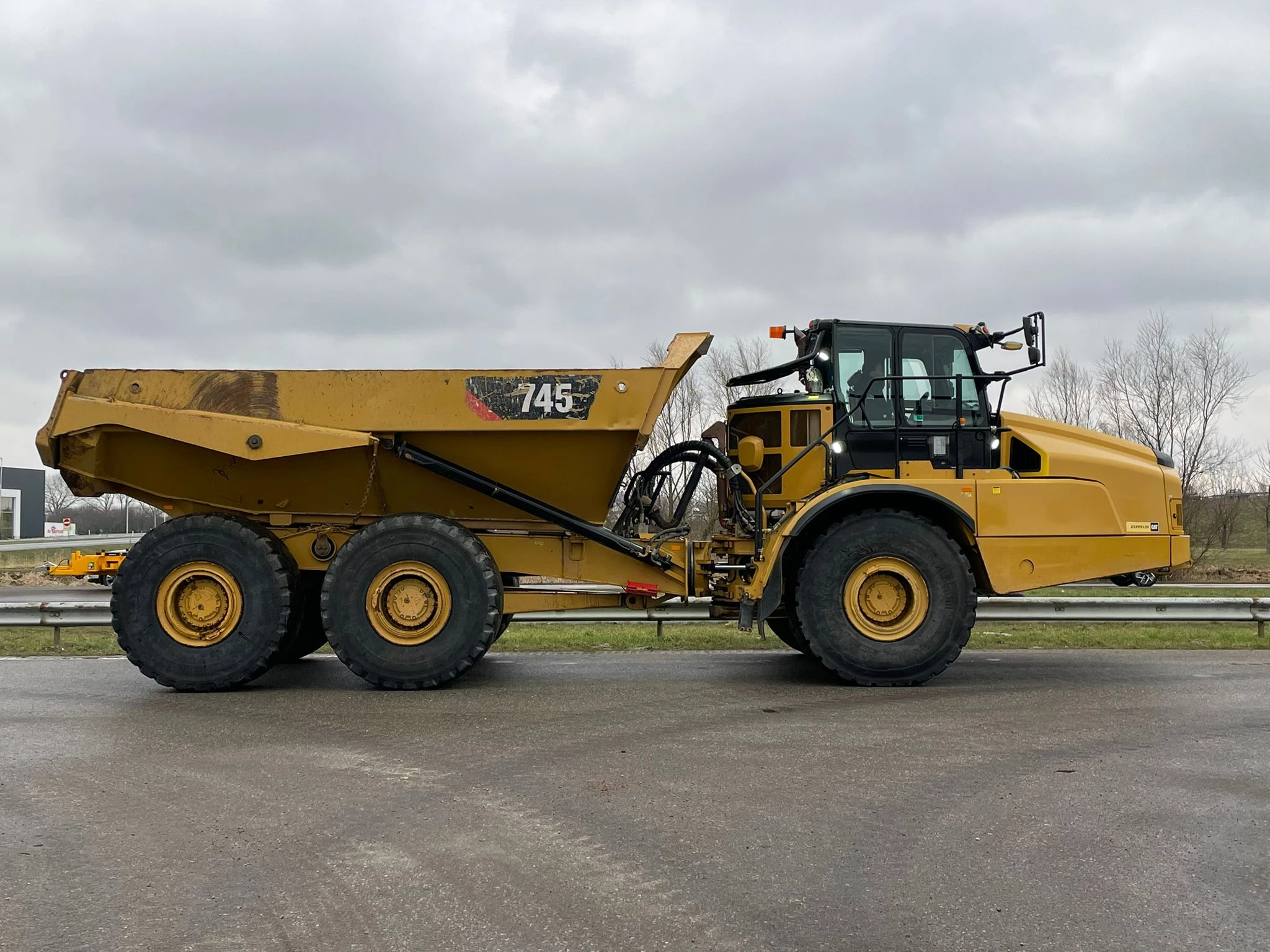 Caterpillar 745 04A 2017 zdjęcie 6