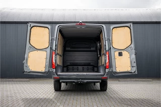 Mercedes-Benz Sprinter 2021 - 317 CDI RWD L2H1 | 170 PK | Automaat | 1e Eigenaar | Cruise | Camera | Mbux | PDC | Climatronic imagem 9