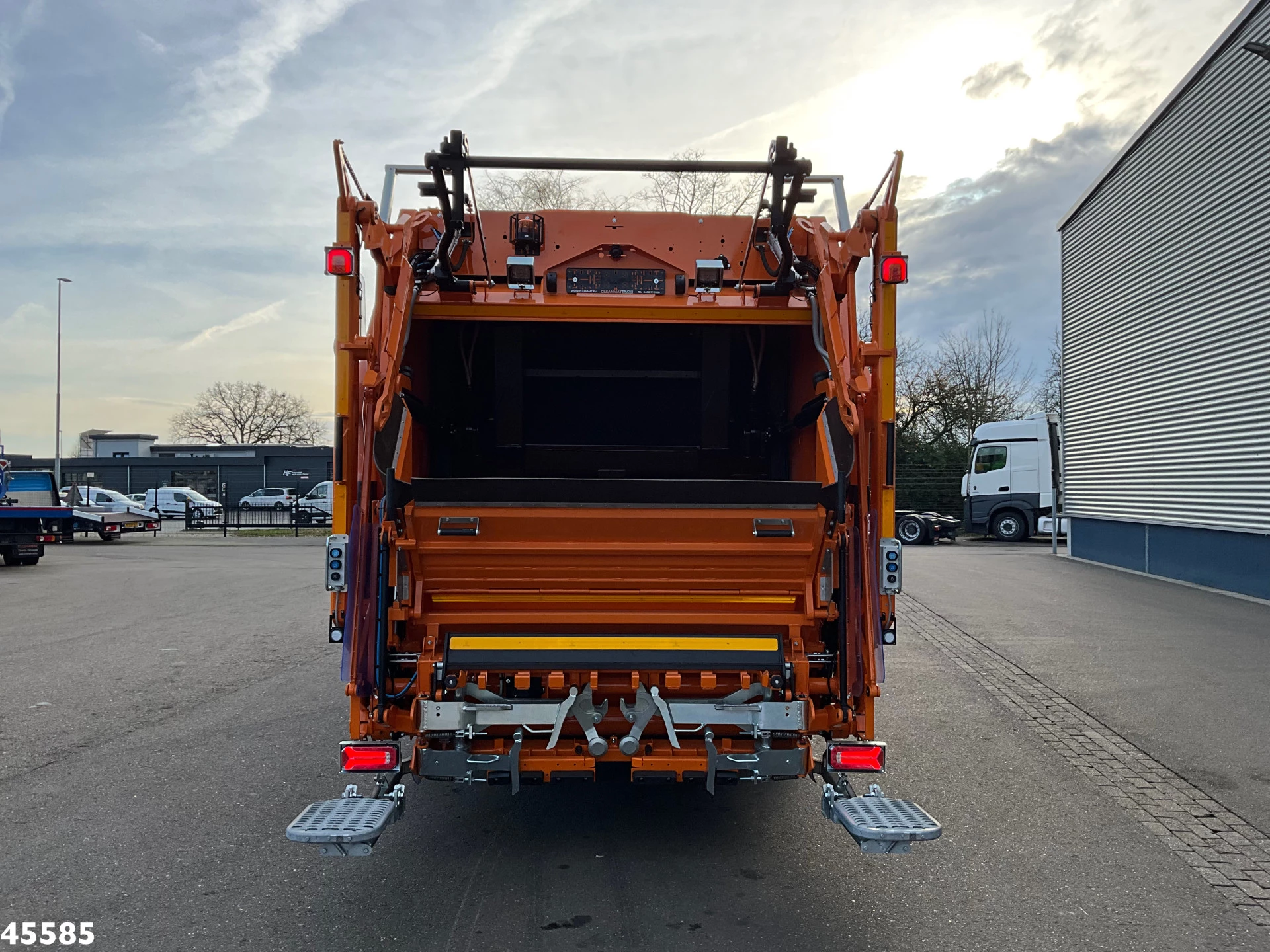DAF FAG XD 340 Euro 6 Geesink 20m³ Welvaarts weighing system 2026 imagem 6